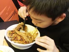 -熊吞·大碗丼烧肉饭(济宁万达广场店)