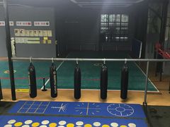 -每时篮球健身馆(魅力城梵木创艺区店)