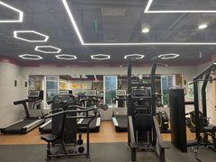 -VLines耀能运动Space&Flow(国贸店)