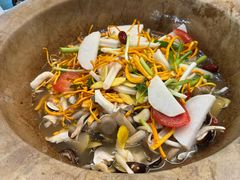 -抚仙湖生态石锅鱼野生菌(告庄店)