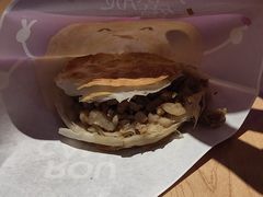 -阿香米线(凯德广场.1818店)