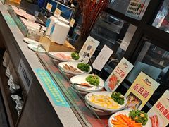 -遇上西雅图多融合海鲜自助餐厅(中房金谊广场店)