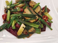 -张无刺无刺酸菜鱼(光明荟乐缤纷店)