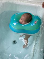 -趣游baby swim婴童游泳·盐氧护(旭辉u天地店)