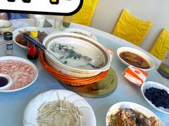 -天乐农家鱼头王(天目湖店)