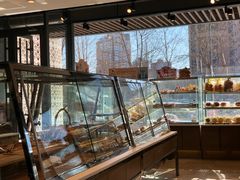 面包甜点陈列柜-巴黎贝甜(望京信万店)