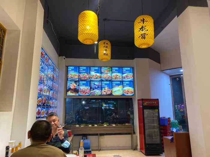 西湖李家黄牛庄-"店开在阳明东路上,比较大,很好找.这里的.