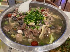 -犇逸·乐山跷脚牛肉·四川现炒(览海店)