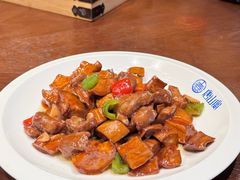 -唐山宴百姓府邸院落中餐