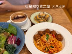 -Common Table · Brunch & Coffee