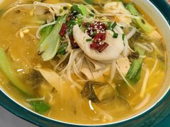 -酸小七酸汤鱼(白丽广场店)