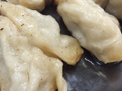 -黄阿姨锅贴大王(万航渡路店)