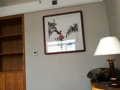 -雍村饭店(西安钟楼大差市地铁站店)