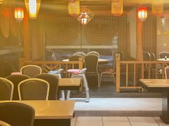 大堂-龙泉人椰子鸡.糟粕醋.海南菜(三亚旗舰店)