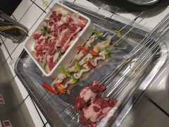 -喜悦小串丹东小黄牛海鲜烧烤大排档(民主广场店)