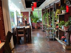 大堂-大匠工房古船木艺术餐厅·猪肚鸡专门店(长白仙岛店)