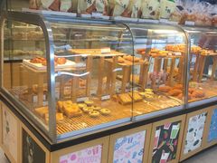 面包甜点陈列柜-长发西饼(临顿路店)