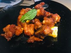 -穹六人间 people 6(岳阳路店)