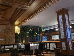 -八府香鸭·啫啫煲(华山路店)