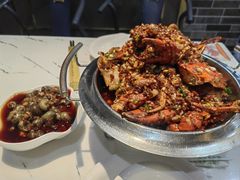 -凤凰路何眼镜香辣蟹(花果园店)