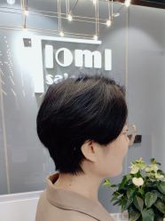 -Tloml salon