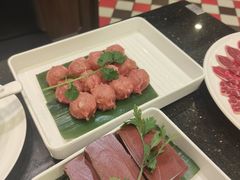 -一哥澳门豆捞 · 十七年经典澳门火锅(四季天地店)