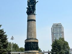 -人民防洪胜利纪念塔