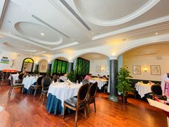 大堂-醉辉皇上海之巅(上海中心大厦店)