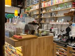 -猫的天空之城概念书店(杭州南宋御街店)