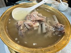 -汗腾格里·风味餐厅(新疆驻京办店)