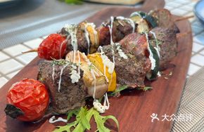 Grilled Beef Skewers