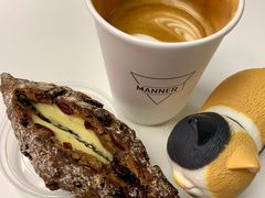 拿鐵-Manner Coffee(芮欧百货店)