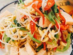 -壹阁胡羊焖饼(特色小吃街店)