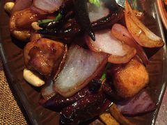 宫宝鸡丁-花马天堂云南餐厅 Lost Heaven(高邮路店)