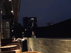 -星巴克臻选(成都宽窄巷子店)