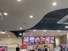 -李先生牛肉面大王(北京站售票厅餐厅)