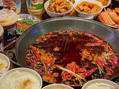 -萍姐火锅·公路夜市(武汉首店)