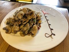 茴香口蘑-東舍食唐精品陕菜馆