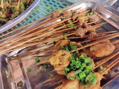 -去吃小龙虾·江湖菜·烧烤(南滨路店)