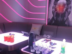 -欢乐迪KTV(南坪上海城店)