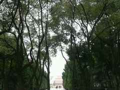 -上海市龙华烈士陵园