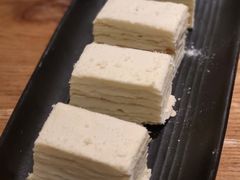 娜帕里勇-耶里夏丽·新疆菜·家庭聚场(百联中环购物广场店)