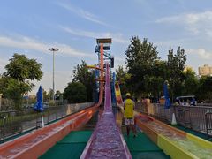 -欢乐水魔方水世界
