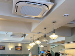 -J's Cafe Lab