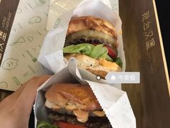 -龙治汉堡(中华城店)