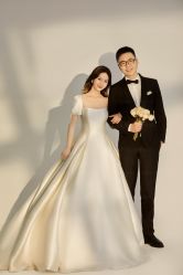 -雪中彩影婚纱摄影·微光艺术中心