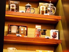 -星巴克(杭州湖滨银泰E区店)