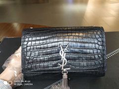 -爱革·奢品·鞋包·衣物·家居(博荟广场店)