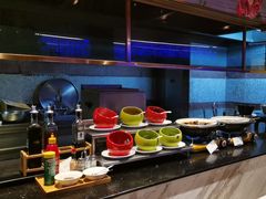 -华强广场酒店-椰香高空自助餐厅