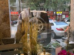 -胡记饭店(保工街店)